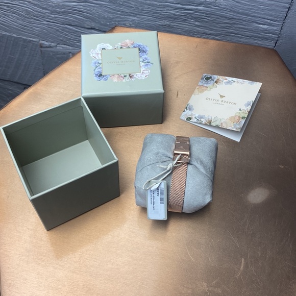 Brand new in the box beautiful Olivia Burton watch - Picture 10 of 12